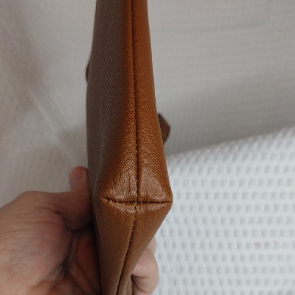 Michael Michael Kors Jet Set Large Peabled Leather Wristlet In Acorn - Picture 5 of 9